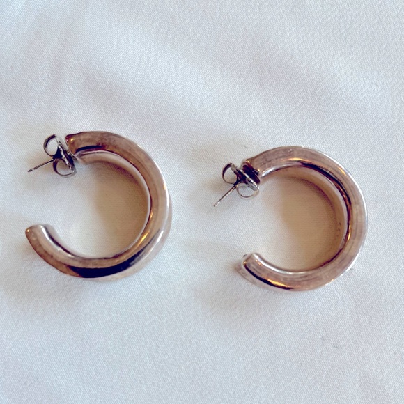 Simon Sebbag Designs Silver Hoop Earrings - Picture 10 of 16